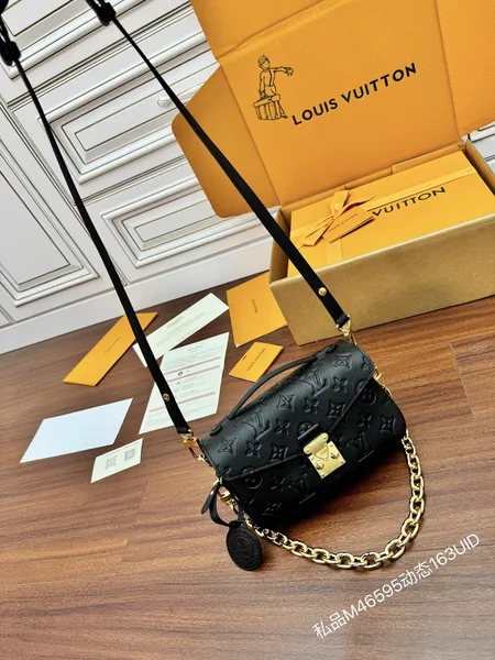 Louis Vuitton Pochette Métis East West Bag — Black product view 5
