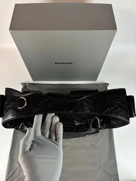 Balenciaga Superbusy Messenger Bag product view 4
