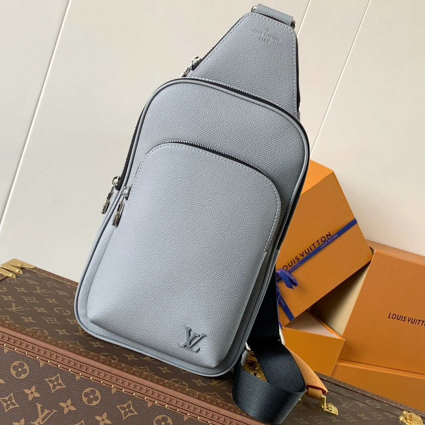 Louis Vuitton Avenue Slingbag 31 In Grey Taiga Leather Bag product view 1