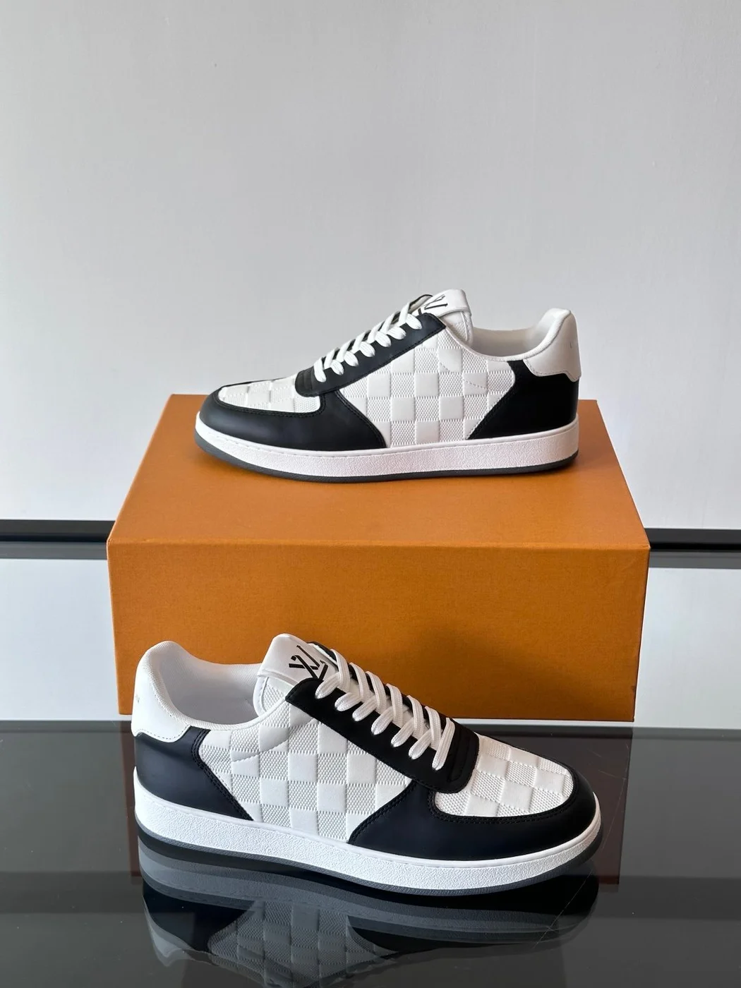 Louis Vuitton Men Black and White Sneakers — Checkered Side Panels product view 4