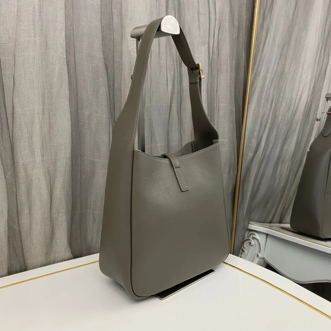 Saint Laurent Le 5 à 7 Supple Hobo Bag product view 2