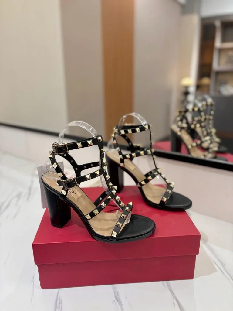 Valentino Rockstud block heel black product view 2