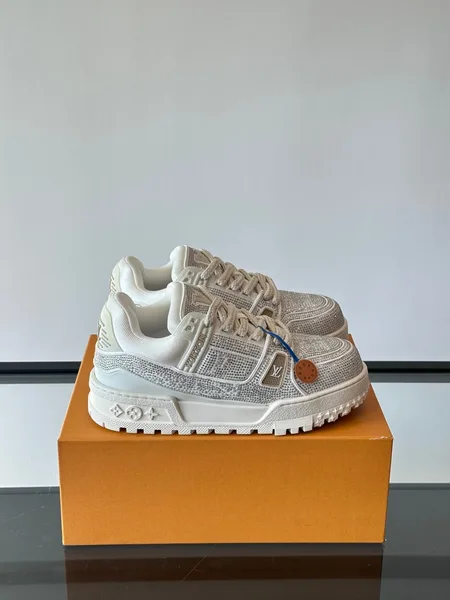 Louis Vuitton Men White Mesh And Leather Sneakers product photo