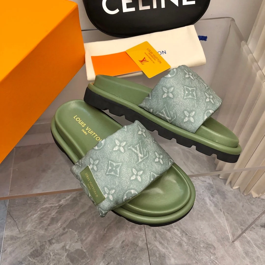 Louis Vuitton Women Green Fabric Strap Rubber Sole Sandals product view 5