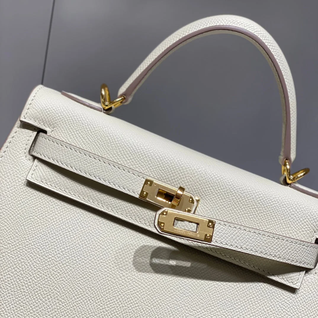 Hermès 25 cm In Nata Epsom Calfskin Gold Hardware Bag product view 3