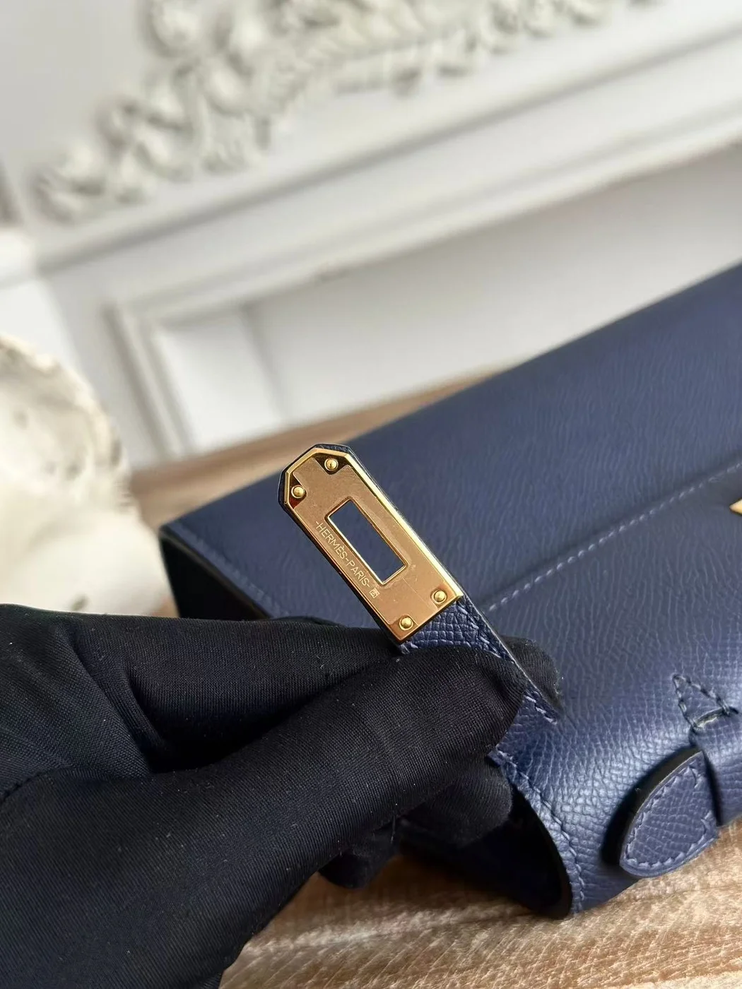 Hermès Kelly Mini Pochette 22 In Navy Blue Bag product view 4