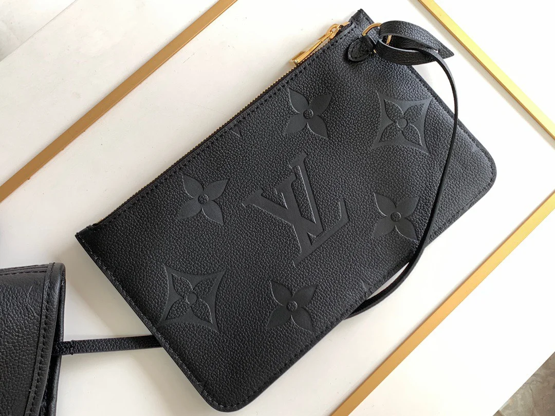 Louis Vuitton Never Full Monogram Black Handbags 32x29x17cm product view 4