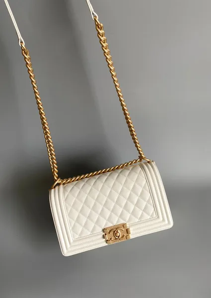 Chanel Medium 25 Boy Bag In White Lambskin Gold Hardware product view 8