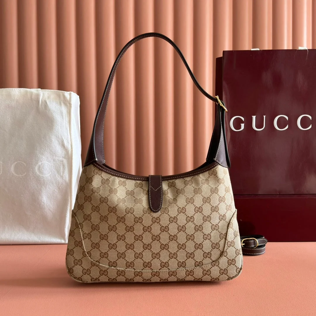 Gucci 25S Jackie Monogram 28 cm In Light Brown Canvas And Calfskin Bag product view 2