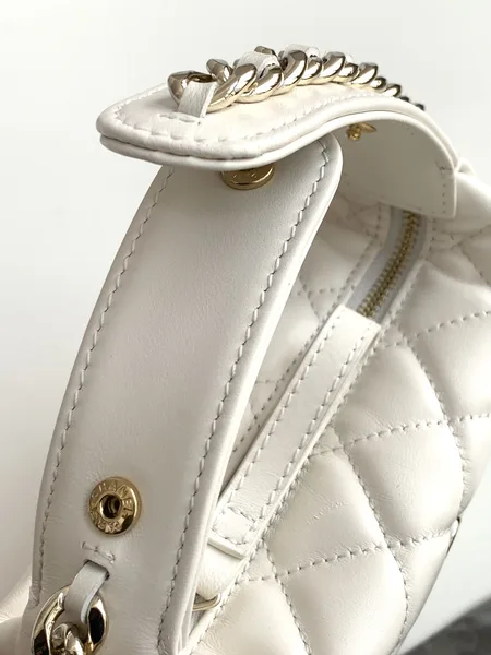 Chanel 23C white hula hoop clutch product view 3