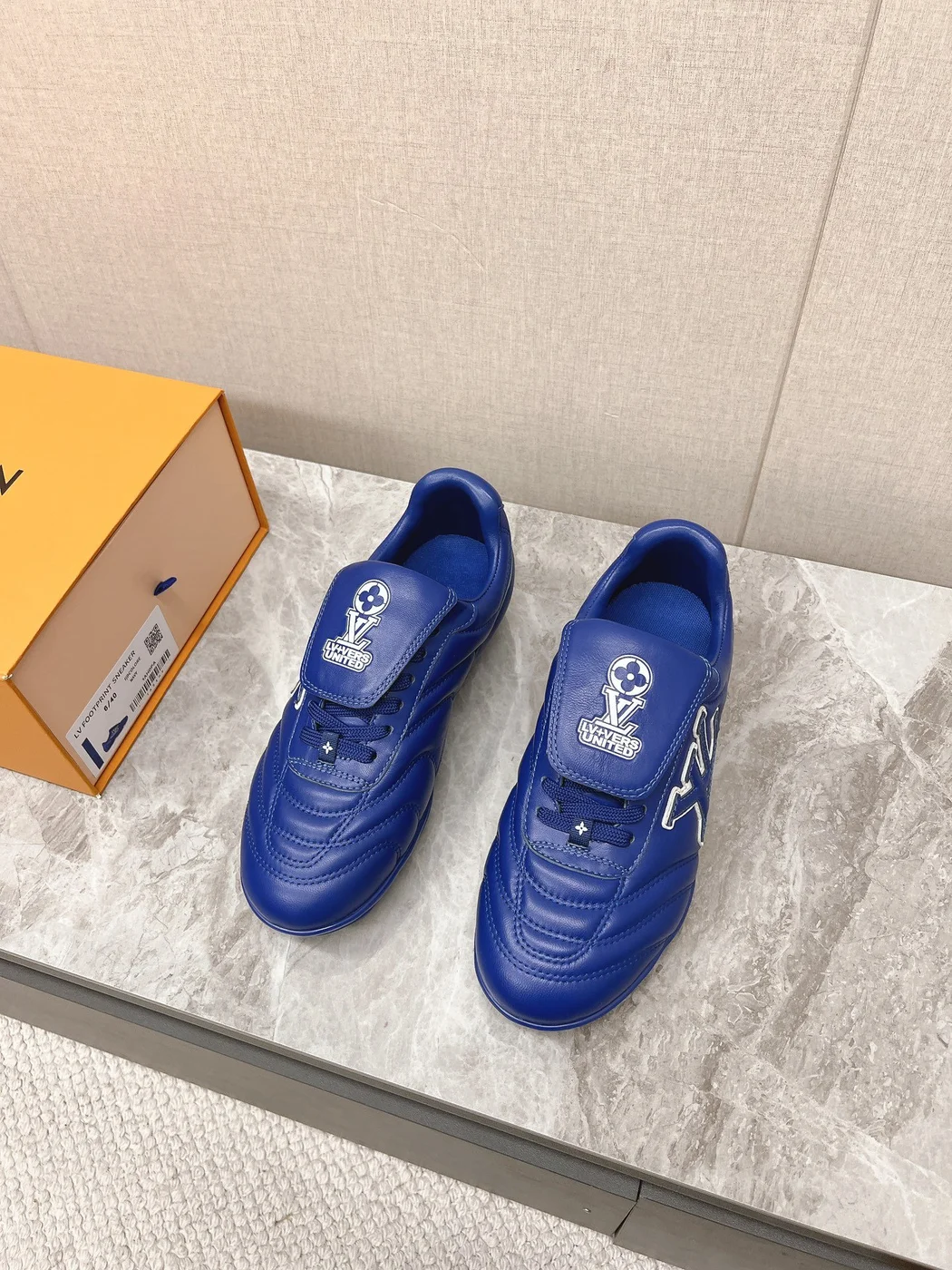 Louis Vuitton Women Blue Leather Sneakers product view 5