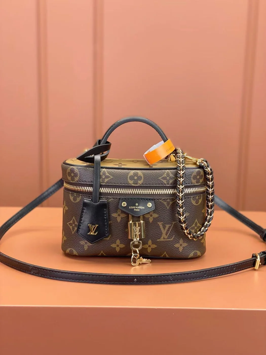 Louis Vuitton Vanity Chain Pouch product view 1