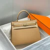 Hermès 28 cm In Chai Epsom Gold Hardware Bag product view 1