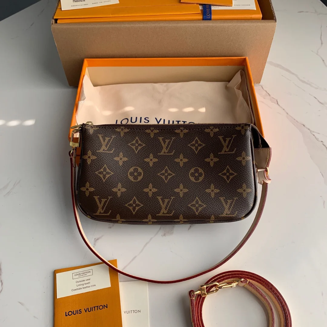 Louis Vuitton Pochette Monogram Woman’s Handbags 23.5×13.5 cm product view 1