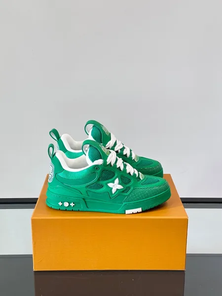 Louis Vuitton Men Green Mesh Sneakers product photo