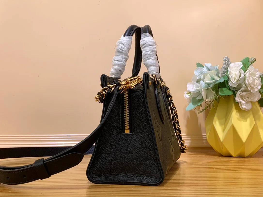 Louis Vuitton On The Go Mini Black Handbags 25x13x10cm product view 8