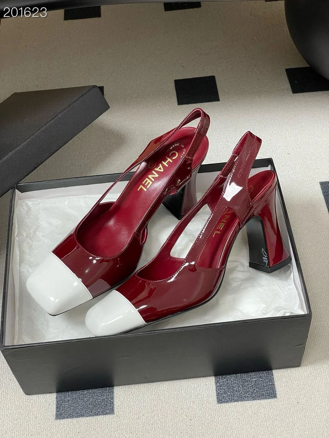 Chanel Slingback Heels Red White product view 1
