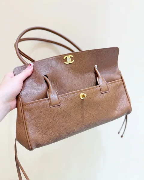 Chanel Grained Calfskin Stitched Urban Essentials Small Shopping Bag product view 2