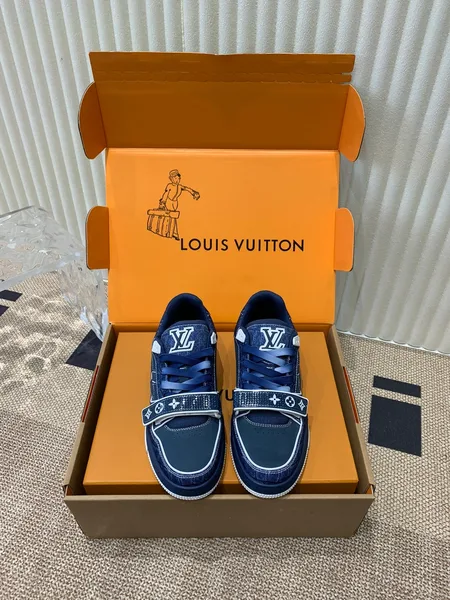 Louis Vuitton Women Navy Canvas Leather Sneakers product photo