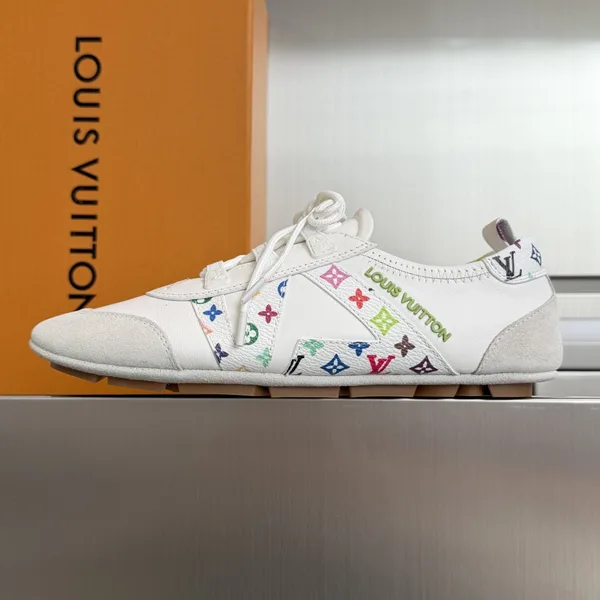 Louis Vuitton white leather Sneakerina trainers product view 2