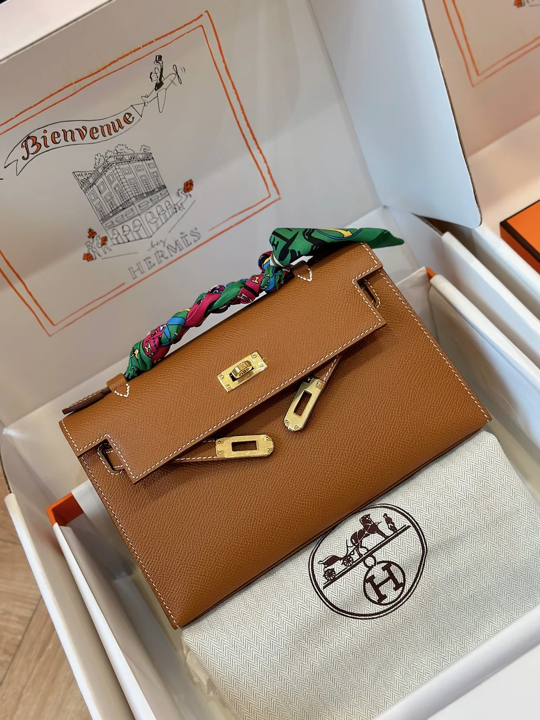 Hermès Pochette Brown Gold Hardware Bag product view 7