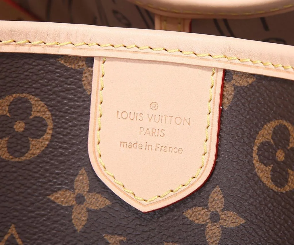Louis Vuitton Monogram Delightful PM shoulder bag product view 4