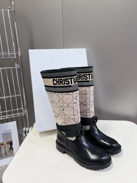 Dior D-Major Boots in black and beige product photo