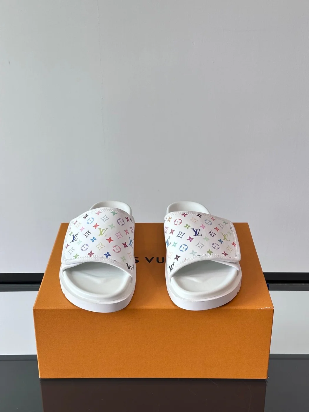 Louis Vuitton Men White Printed Fabric Slides product view 2
