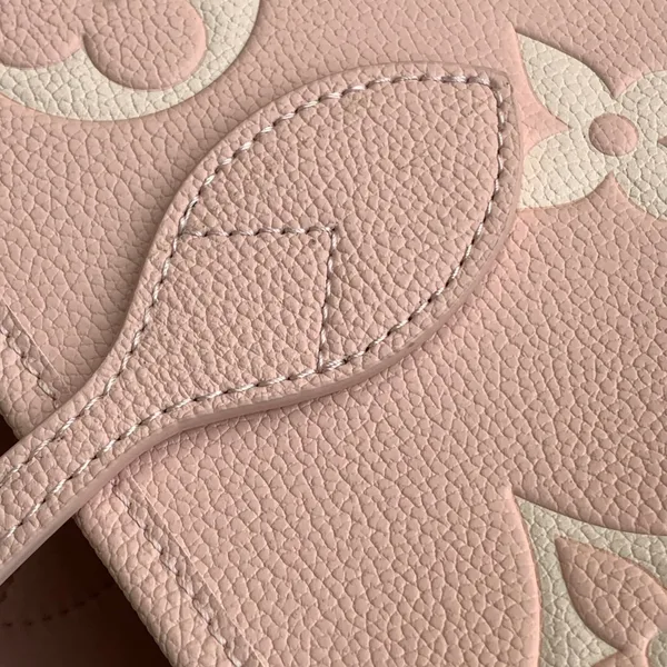 Louis Vuitton Neverfull pink 32 Bag product view 3