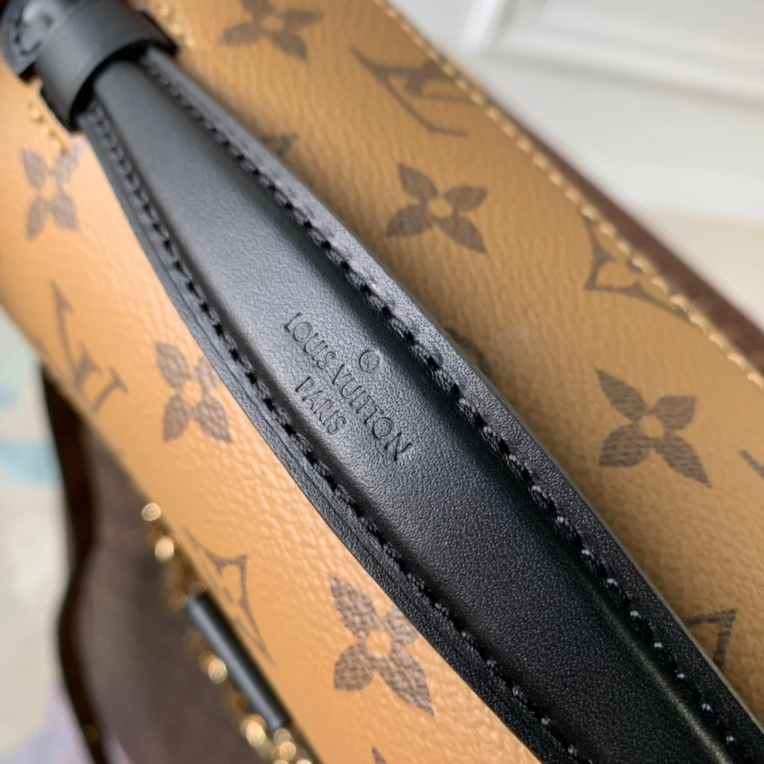 Louis Vuitton Metis Mini Monogram Handbags 21.5×13.5x6cm product view 5