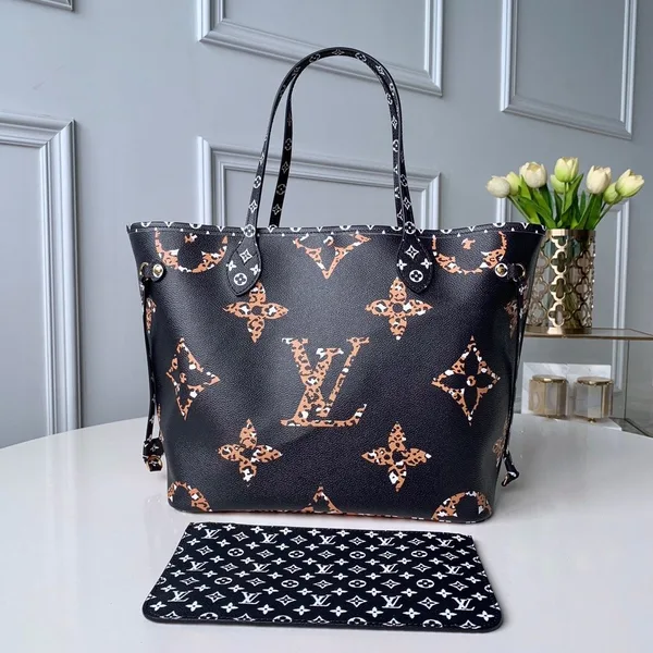 Louis Vuitton Neverfull MM 32 Noir Monogram Bag product view 1