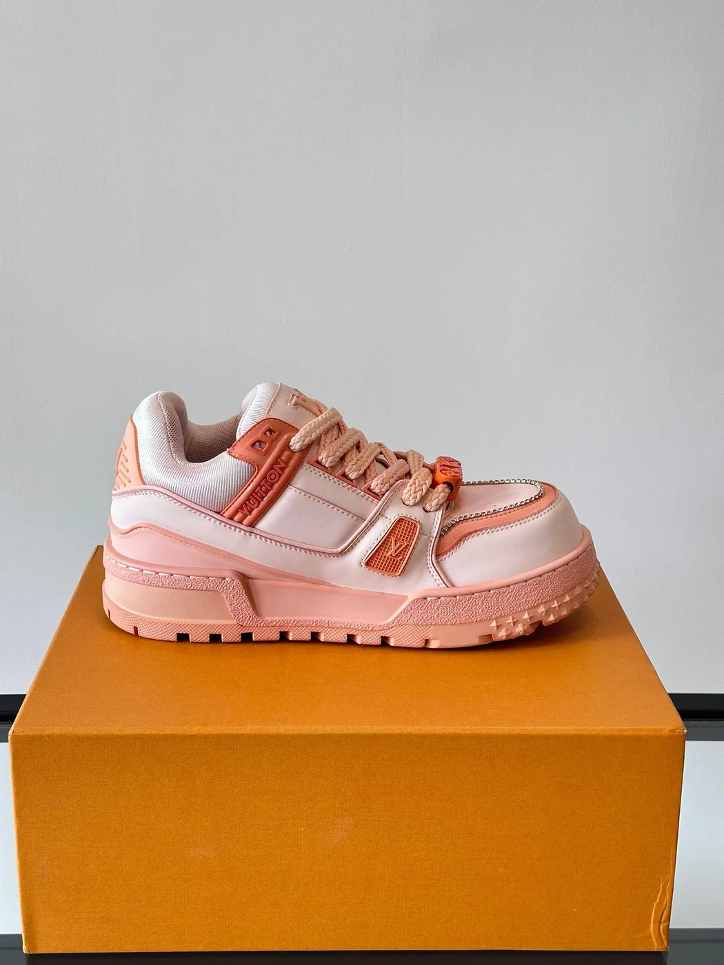Louis Vuitton Men Leather and Mesh Sneakers — Coral Pink product view 6