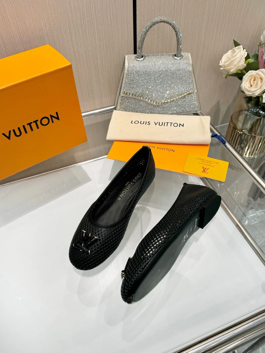 Louis Vuitton Women Black Mesh Ballet Flats product view 5
