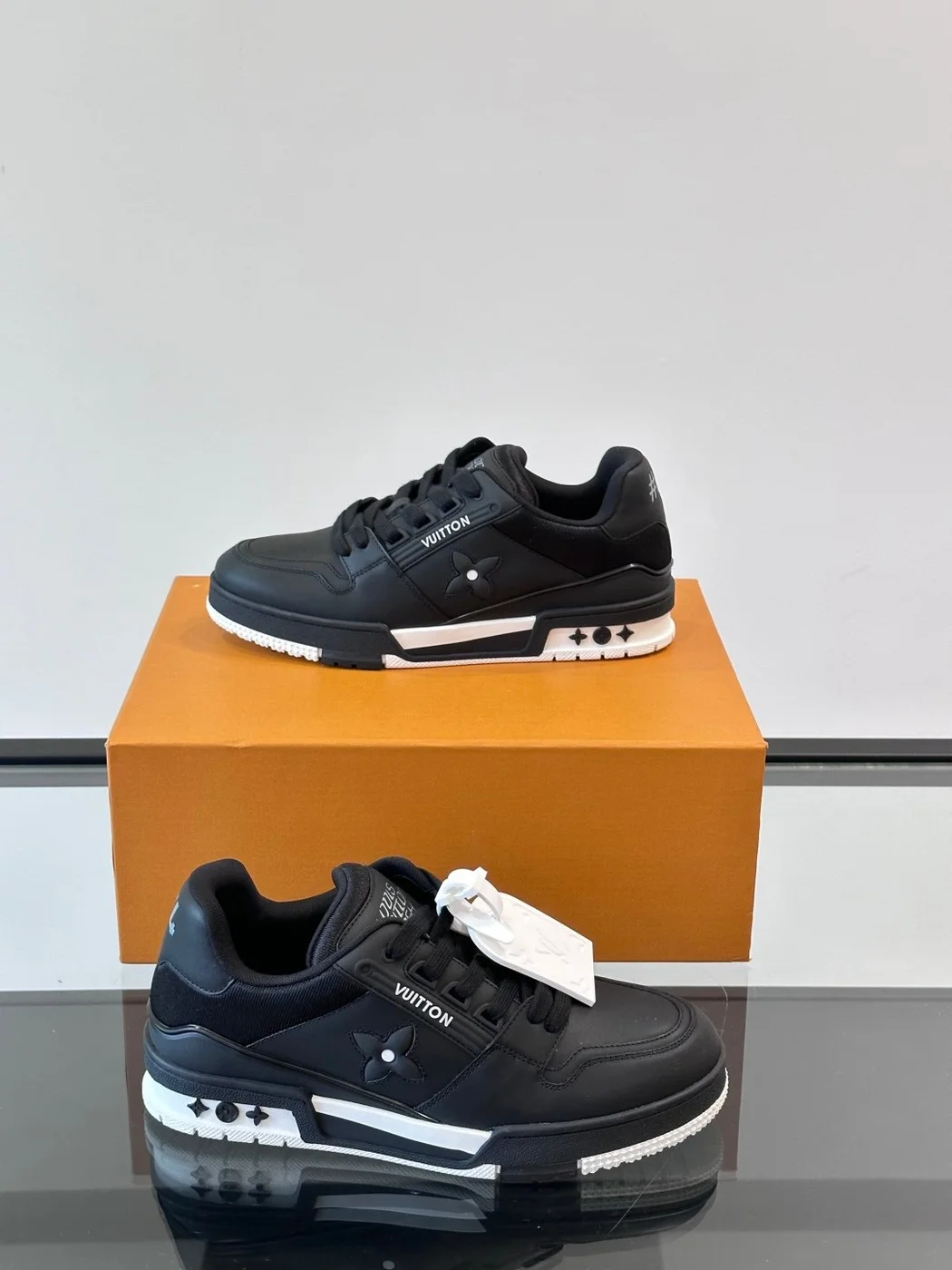 Louis Vuitton Men Sneakers — Black with White Lace Accent product view 4