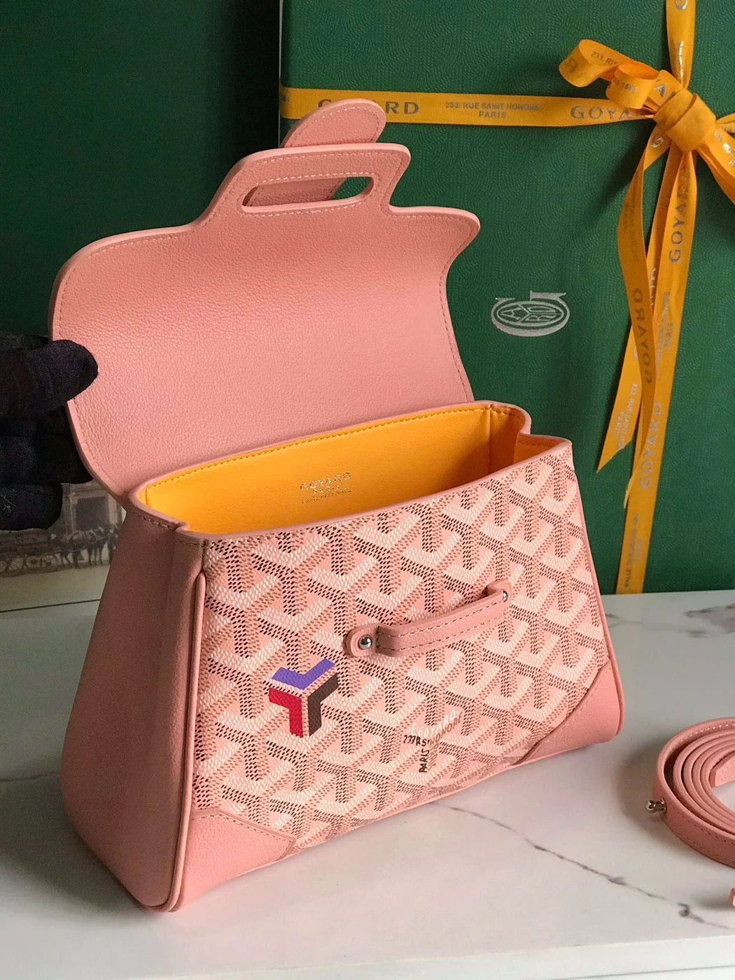 Goyard Saigon Handbag Pink Women’s Wooden Handle 20x15cm product view 2