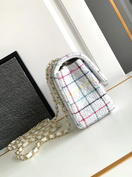 Chanel Medium 25 Classic Bag In Light Pink Mix Black Wool Tweed product view 3