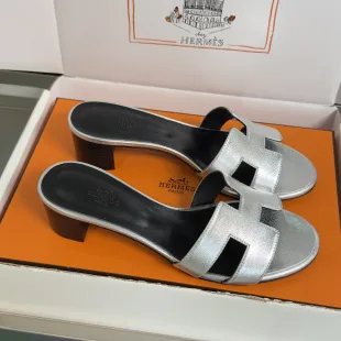 Hermès Oran Heels In Silver product photo