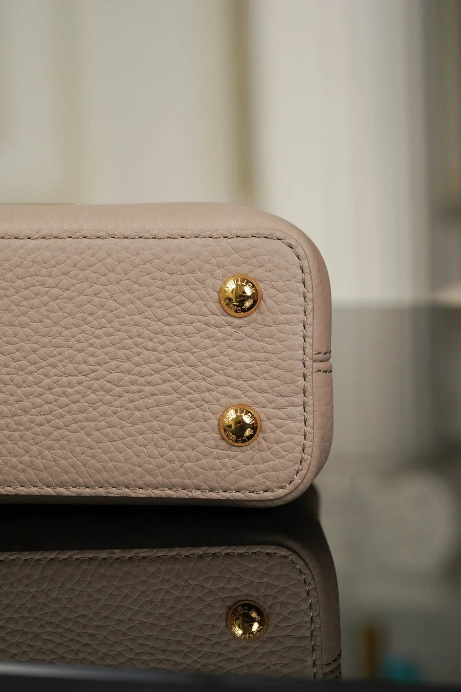 Louis Vuitton Capucines Bag product view 2