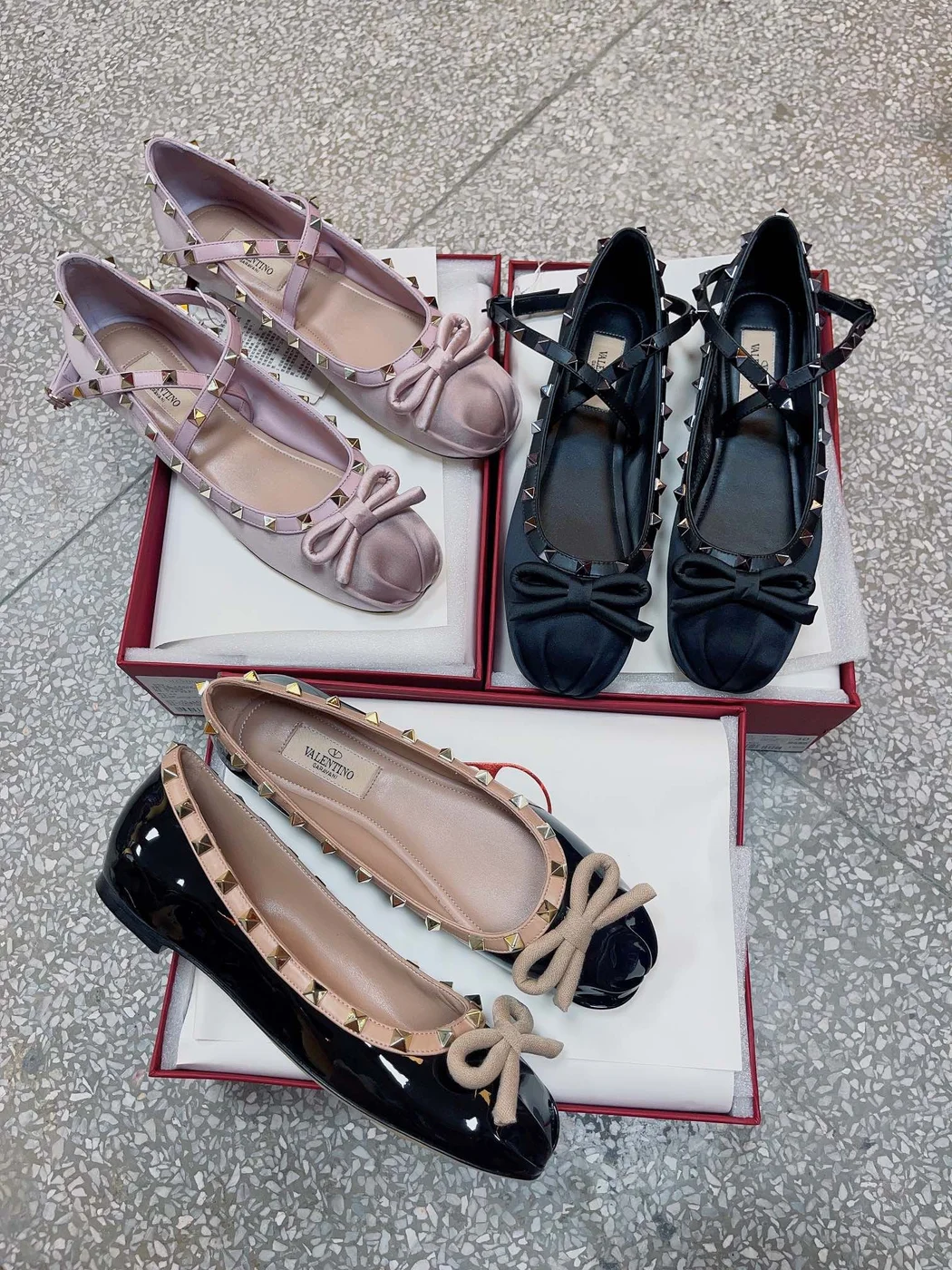 Valentino Women Black Bow-Detail Ballet Flats product view 3