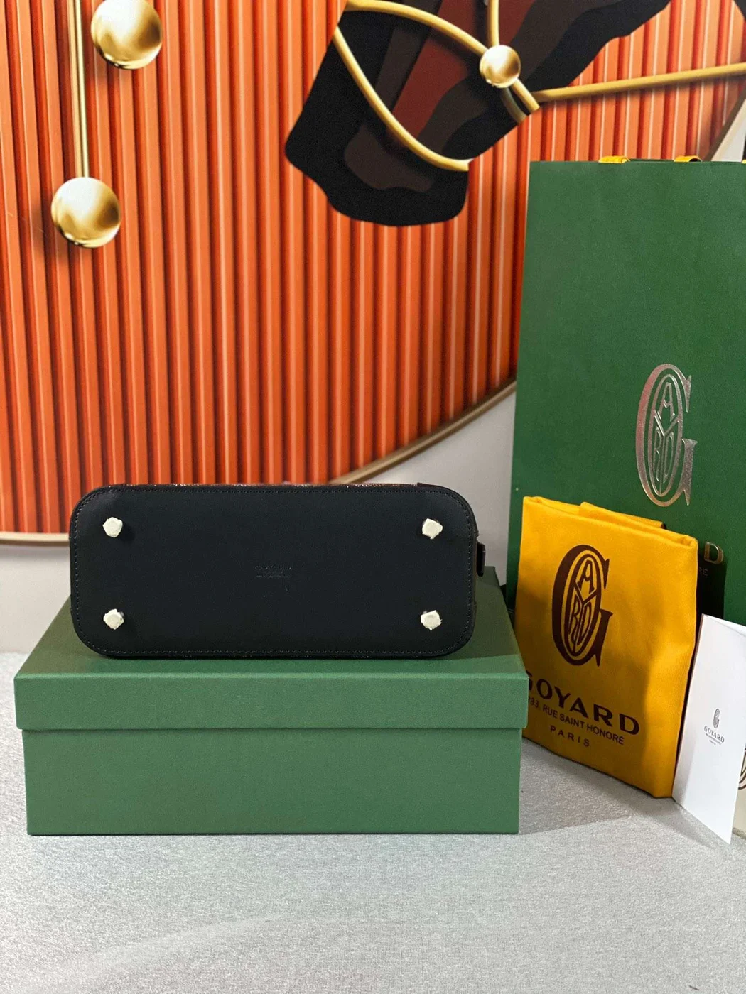 Goyard Alma Vedome Black Handbag With Fabric Wrapped Leather Strap 24 cm product view 4