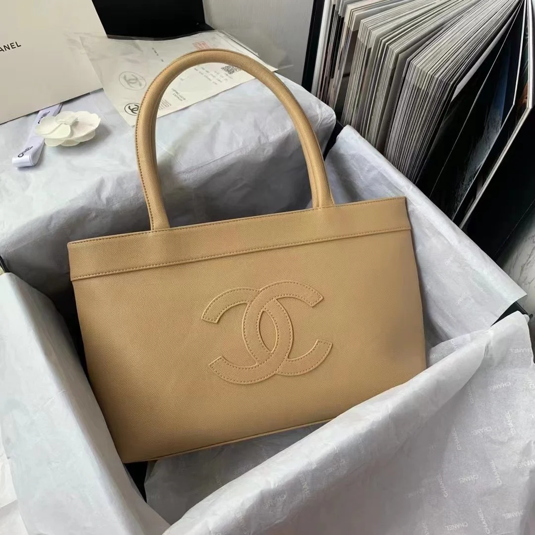Chanel Vintage Classic Handbags Lock Gold Nude 30x21x8cm product view 1