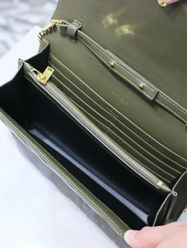 Saint Laurent chain wallet dark green Bag product view 9