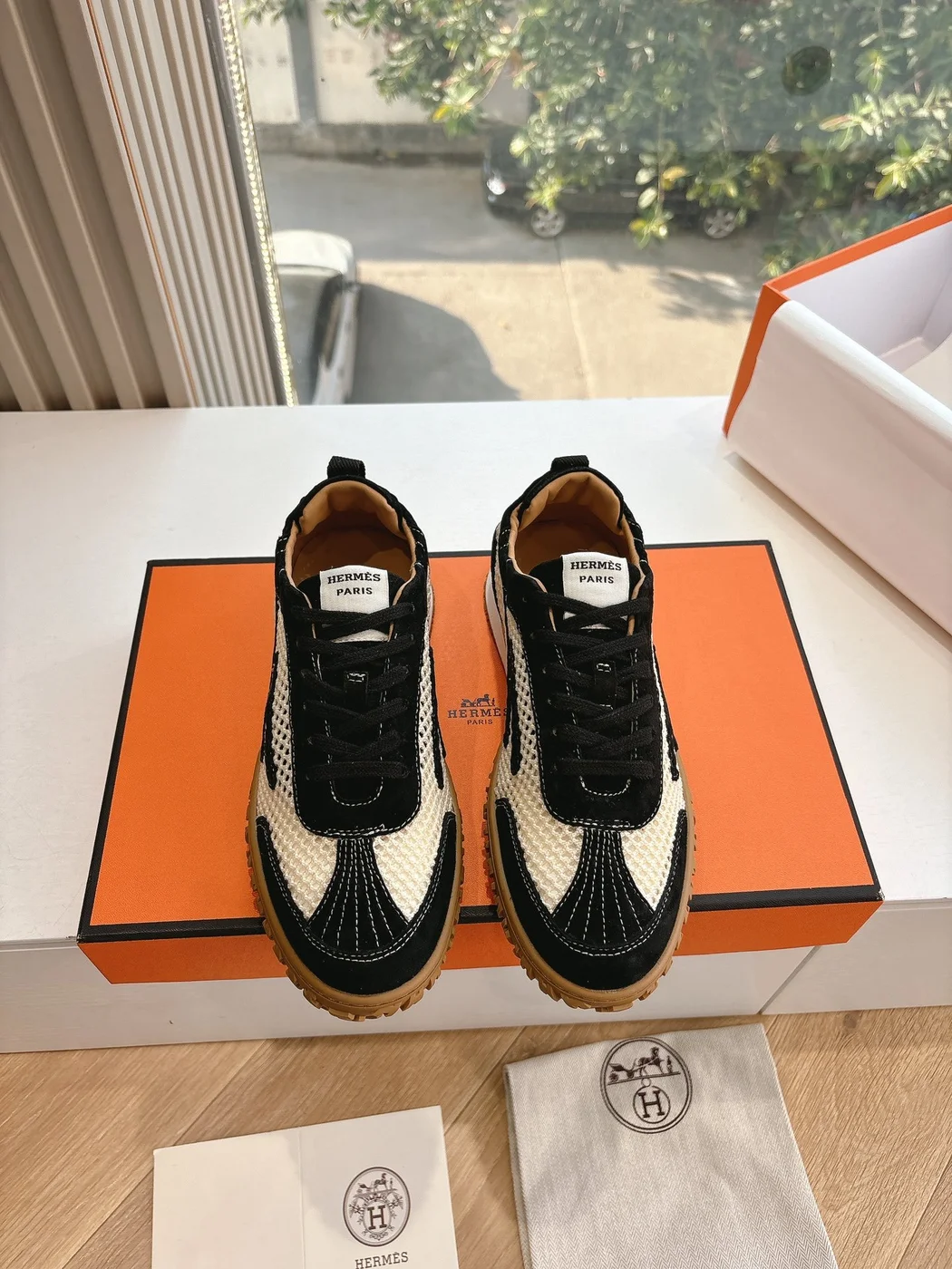 Hermès Women Black And White Mesh Sneakers product view 1
