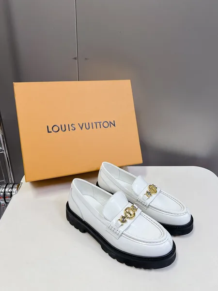 Louis Vuitton Women White Leather Loafers — Gold-Tone Chain Detail with Lug Sole product photo