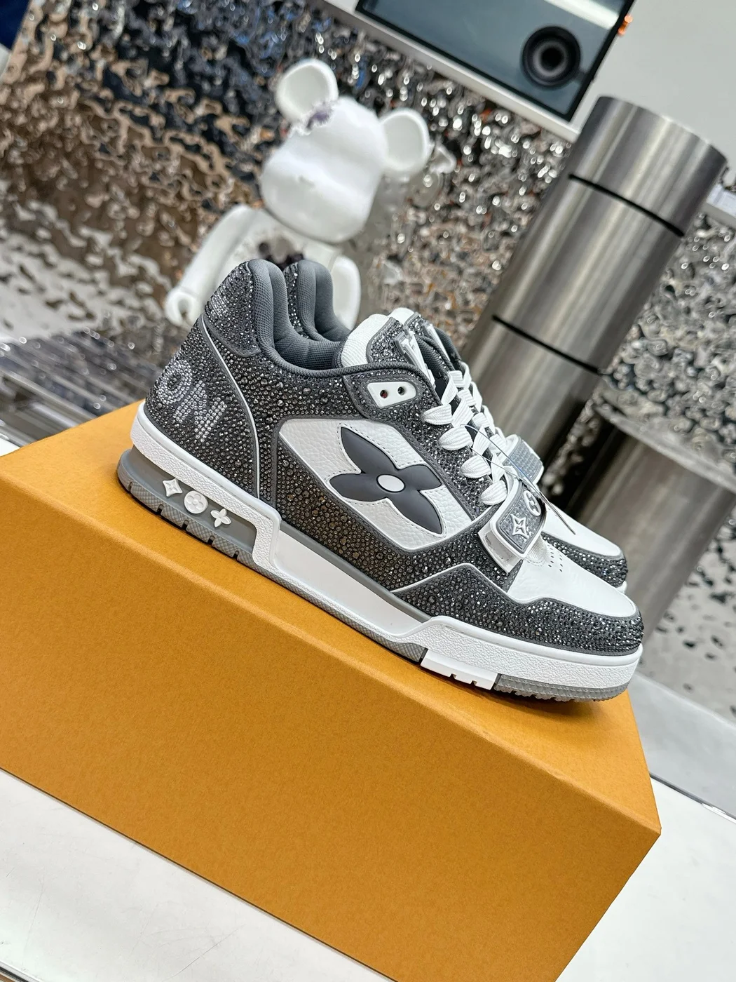 Louis Vuitton Women White Black Leather Sneakers product view 3
