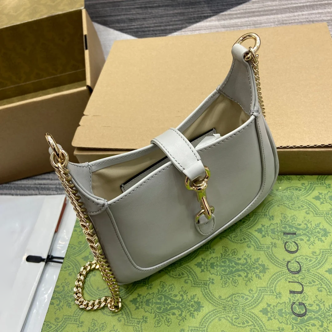 Gucci Jackie Notte Mini Bag 19 In White Calfskin Gold Hardware product view 7
