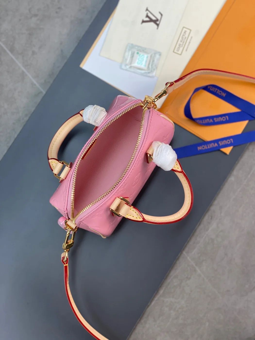 Louis Vuitton Nano Speedy Pink Mini Shiny Leather Handbags 16x10x7.5 cm product view 5