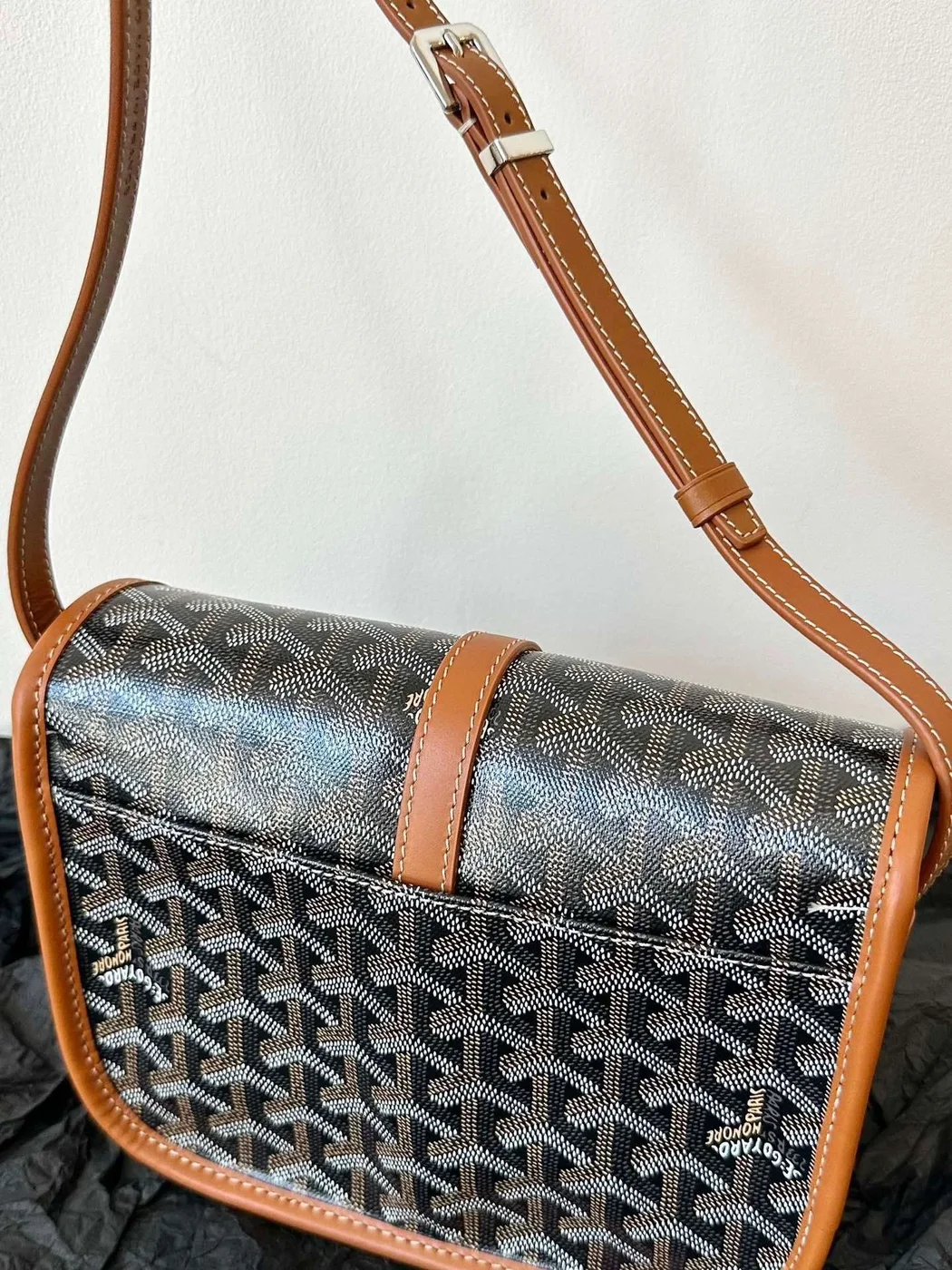 Goyard Chevron Flap Crossbody Bag with Brown Trim, 22 x 16 x 7 cm product view 7