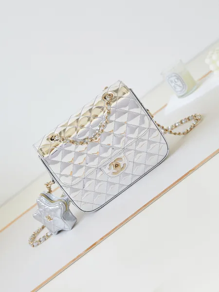 Chanel 24C gold mirror star Bag product view 3