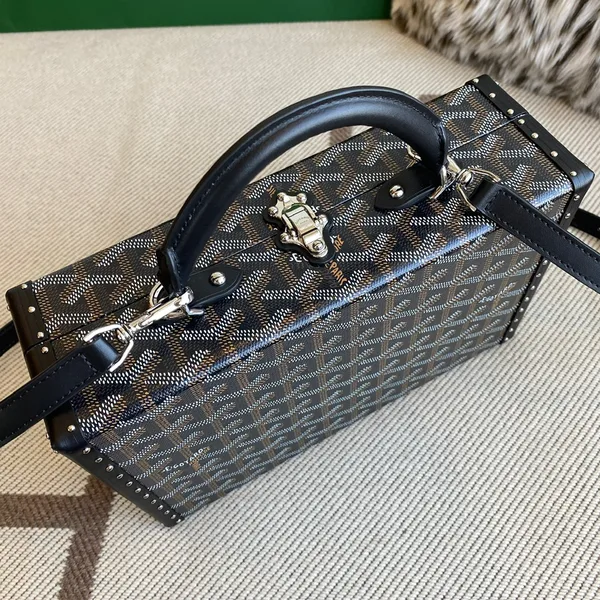 Goyard Goya Grand Hotel Trunk Bag product view 11